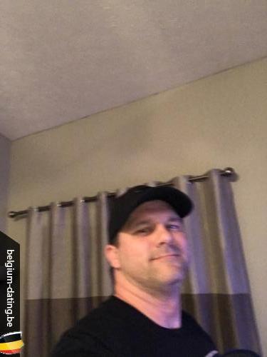 darren - date a Belgian, 100% free darren