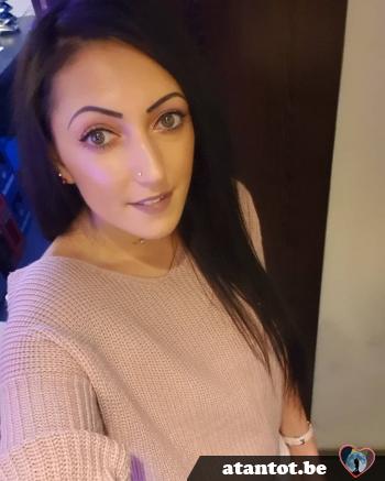 roseline09 - date a Belgian, 100% free roseline09