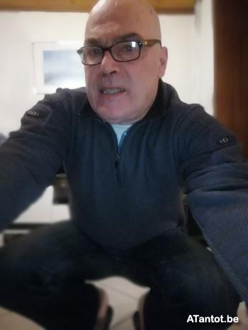 xavier2218 - date a Belgian, 100% free xavier2218